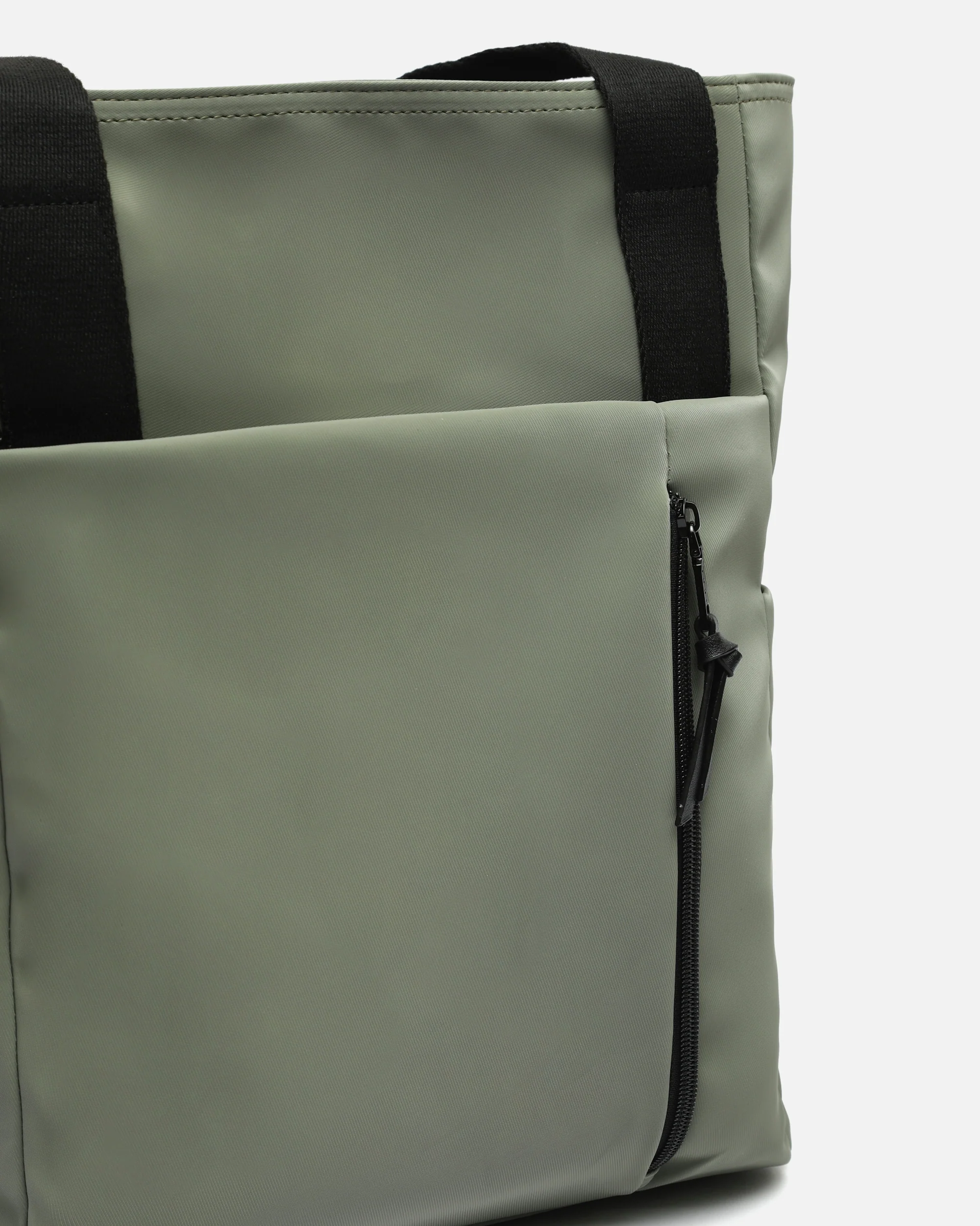 Dominica mochila grande en nylon con bolsillo para portátil (14") y asa de hombro - Image 5