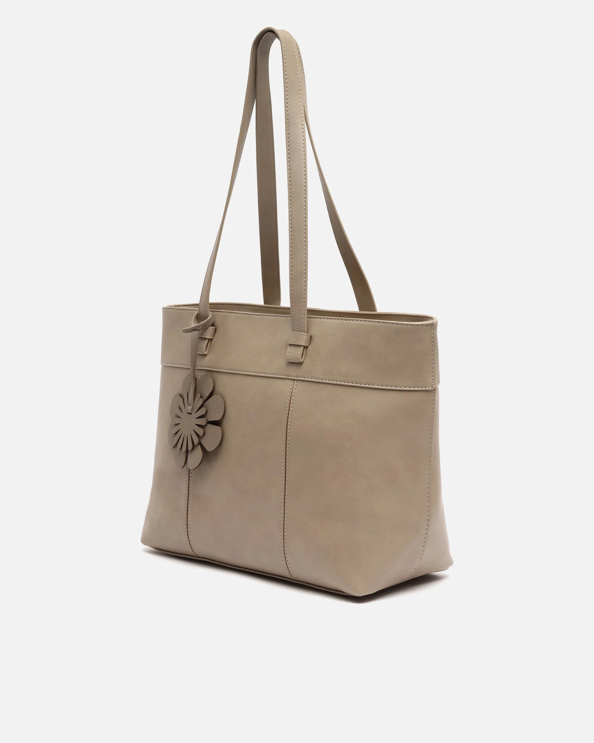 Filiberta bolso shopper grande con detalle colgante - Image 14