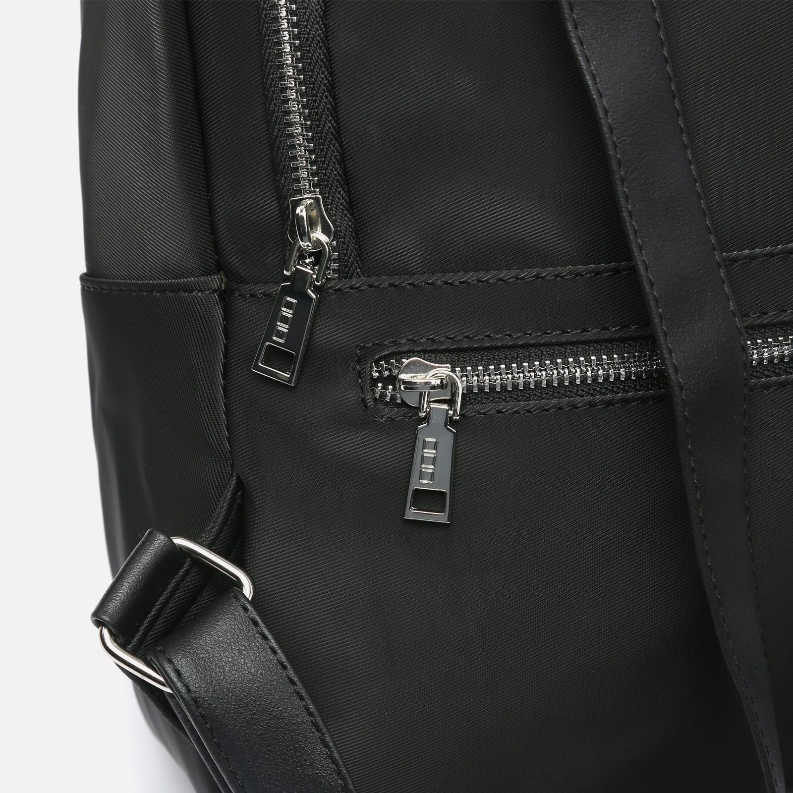 Nova mochila antirrobo de nylon - Image 18