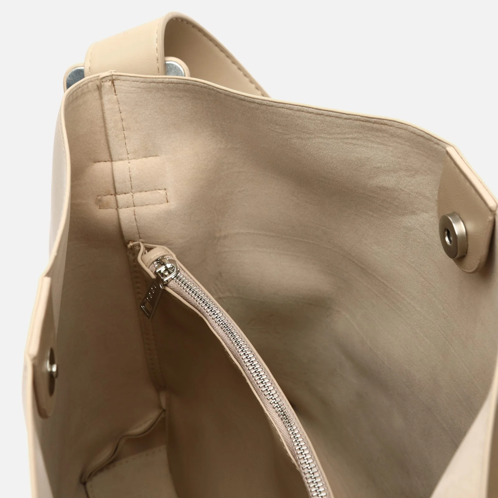 Saby bolso hobo grande - Image 22