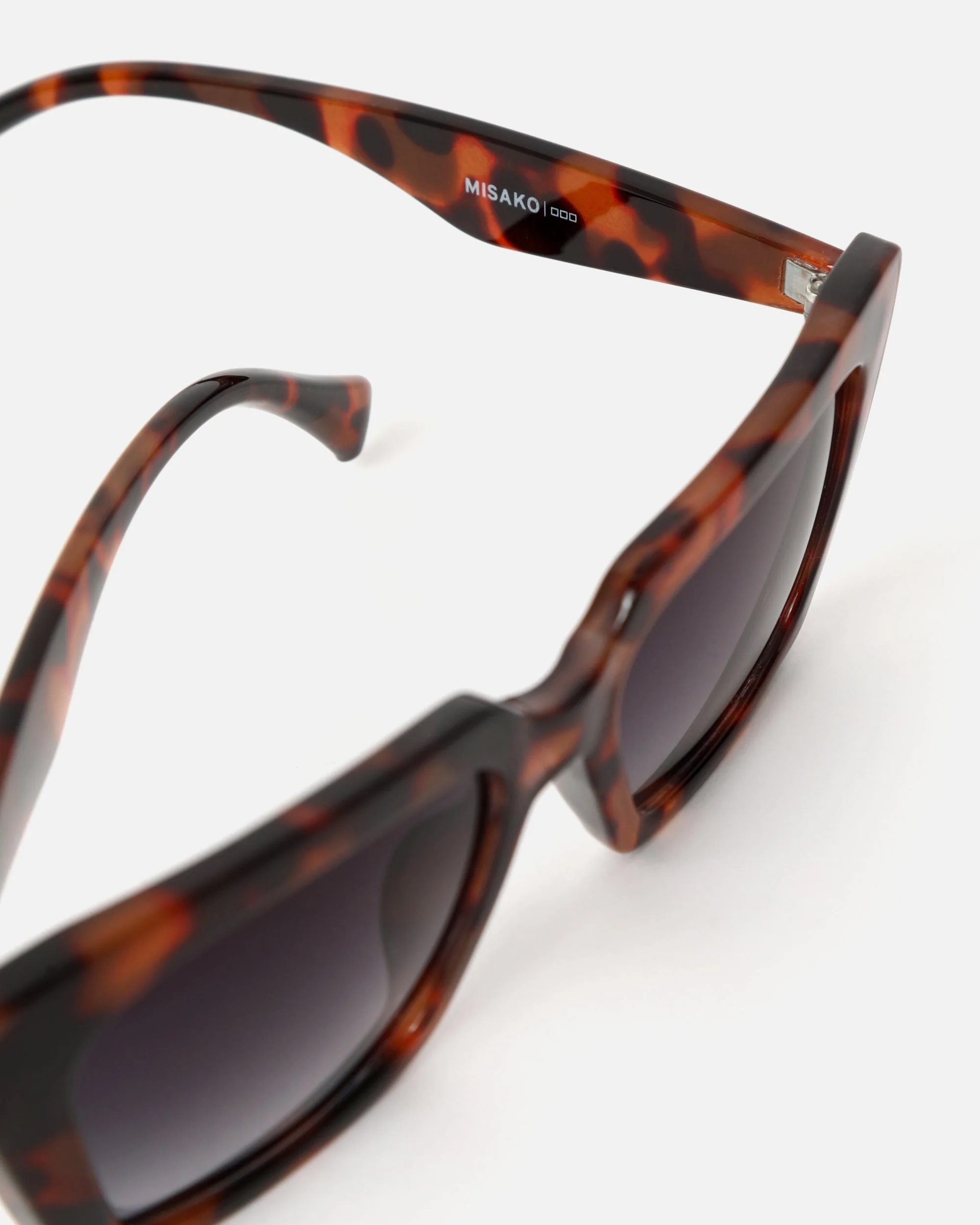 Valeria gafas de sol cuadradas con montura de pasta - Image 9