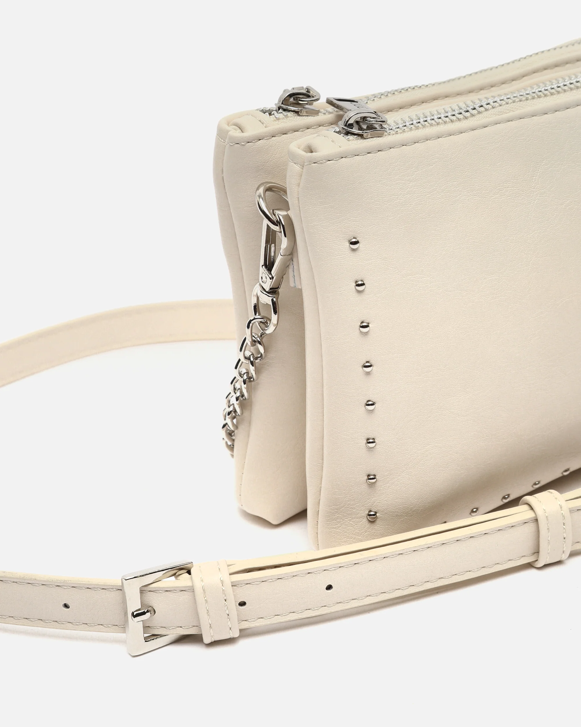 Wasy bolso bandolera pequeño con detalles metálicos - Image 9